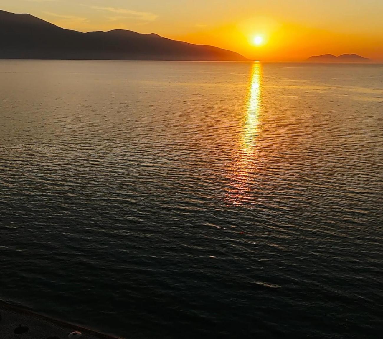 Отель Dukes Albania Радима Экстерьер фото